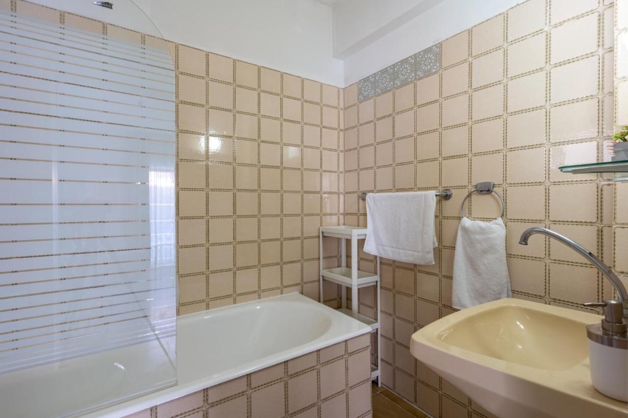 Vision 1-bedroom In Ajia Napa